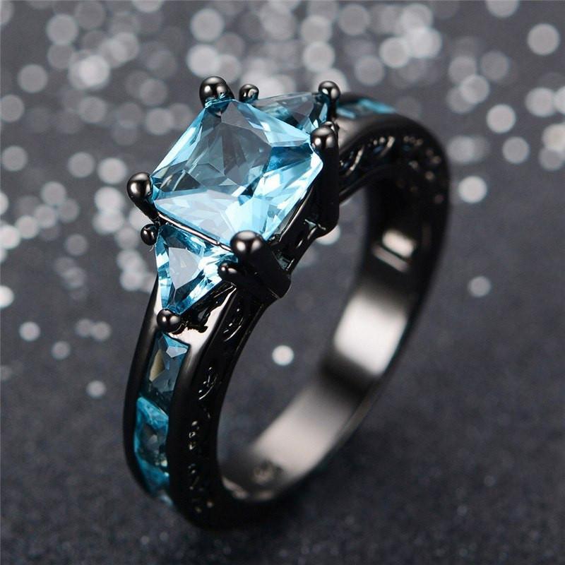 Guili | Vintage Black Sapphire Ring