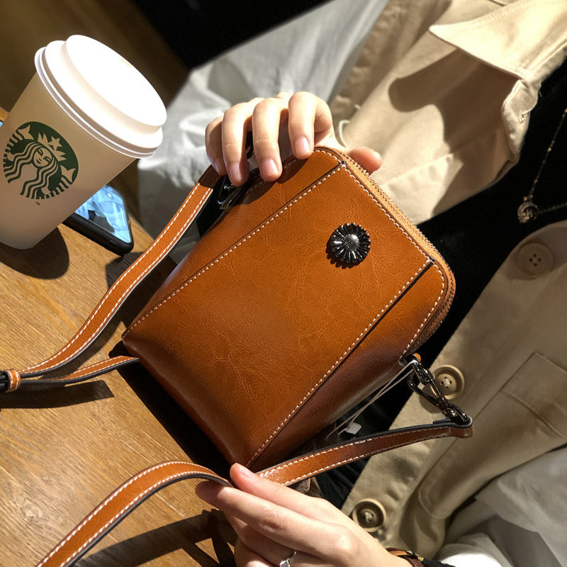 Guili | Women's Soft Leather Mobile Phone Bag
