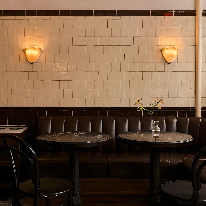 Retro Stained Glass Skirt Shell Wall Sconce LED 1-light