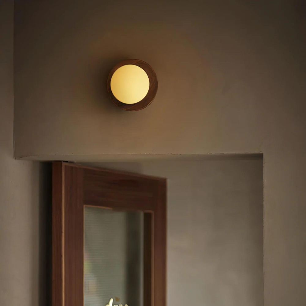Nordic Wood Globe Wall Sconce LED 1-Light