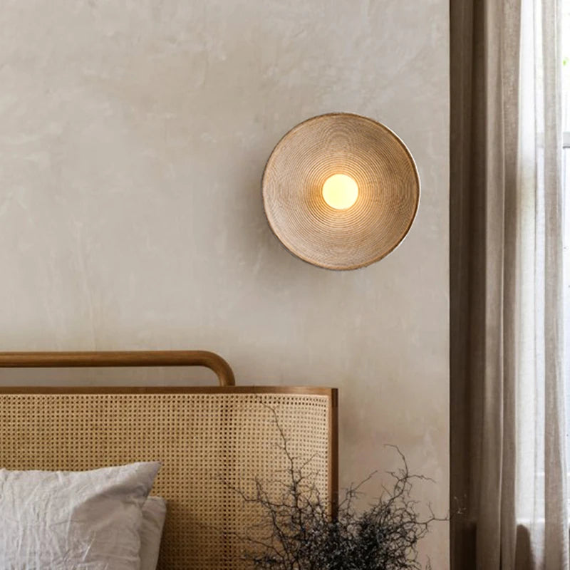Retro Resin Ceramic-style Round Wall Sconce LED 1-light