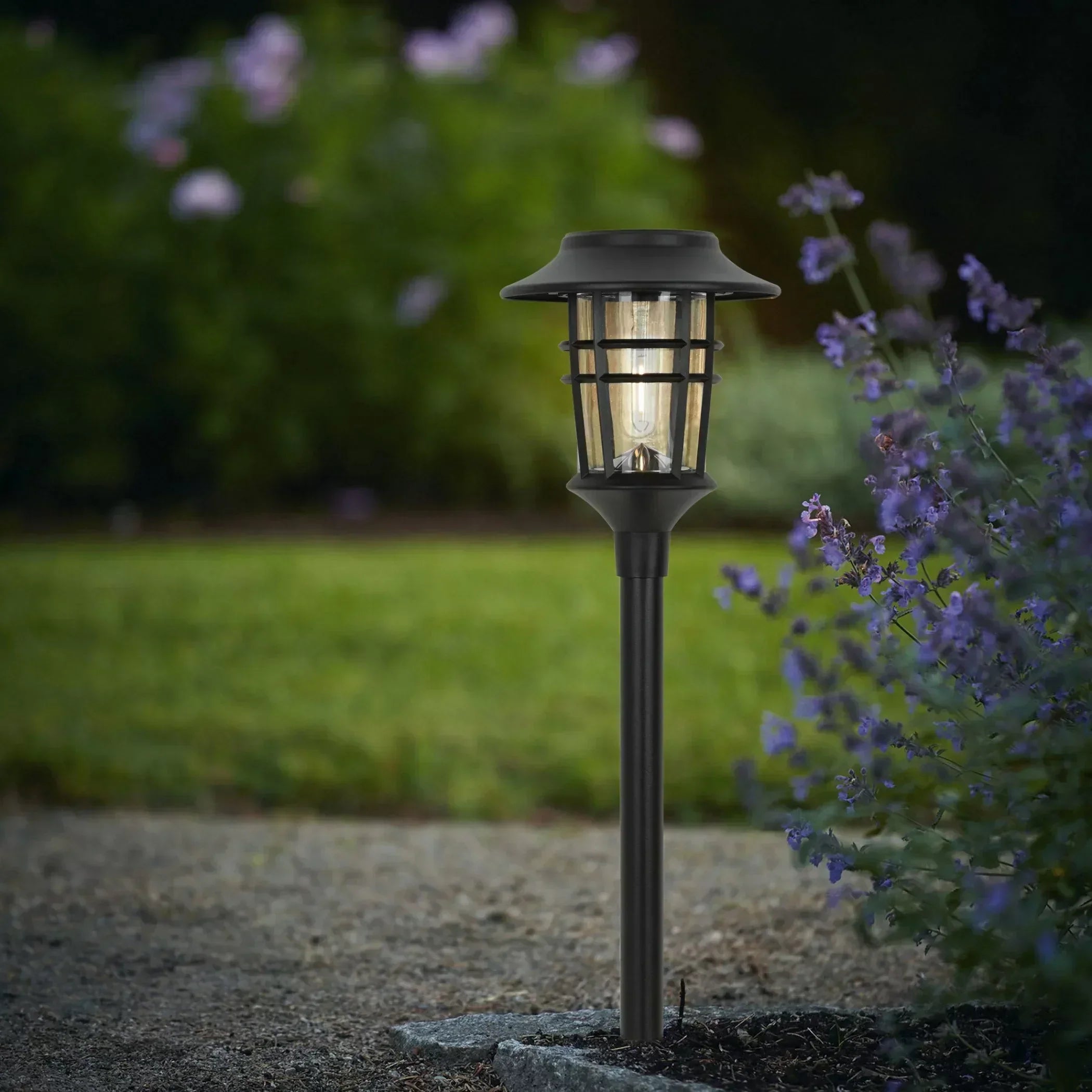 Modern Solar Garden Light LED 1-Light
