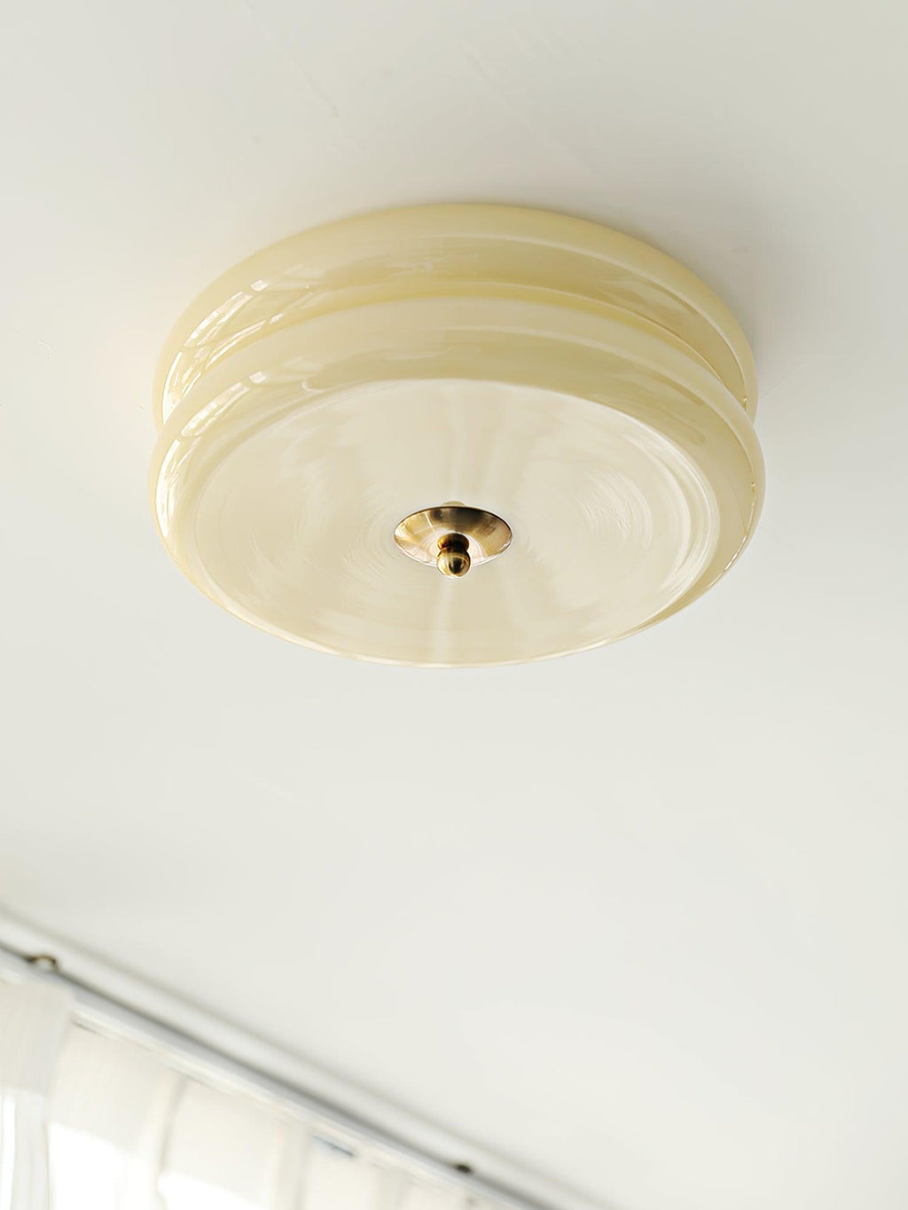 Art Deco Vintage Round Glass Ceiling Light 1-Light