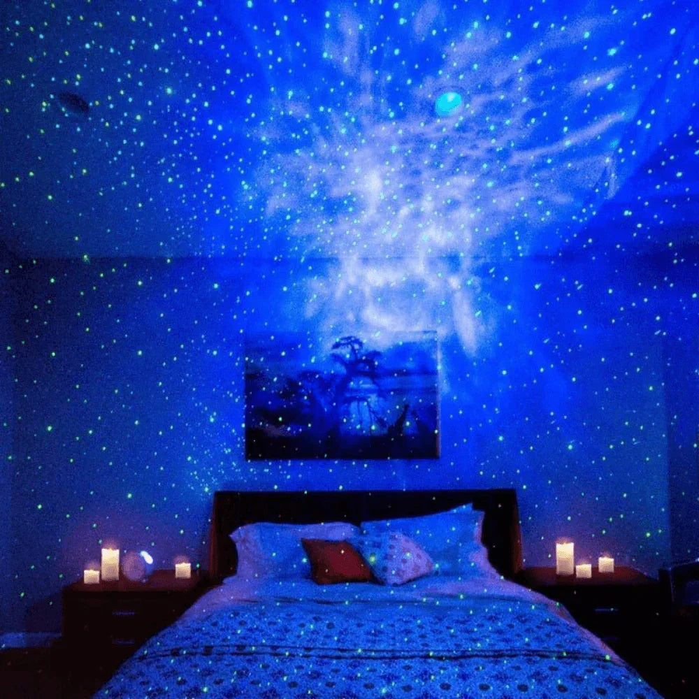 Guili | SpaceGlow | Create magical starry nights - Astronaut projector lamp