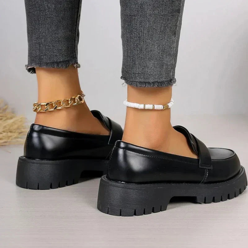 Guili | Orthopedic moccasin for ladies with satin wedges