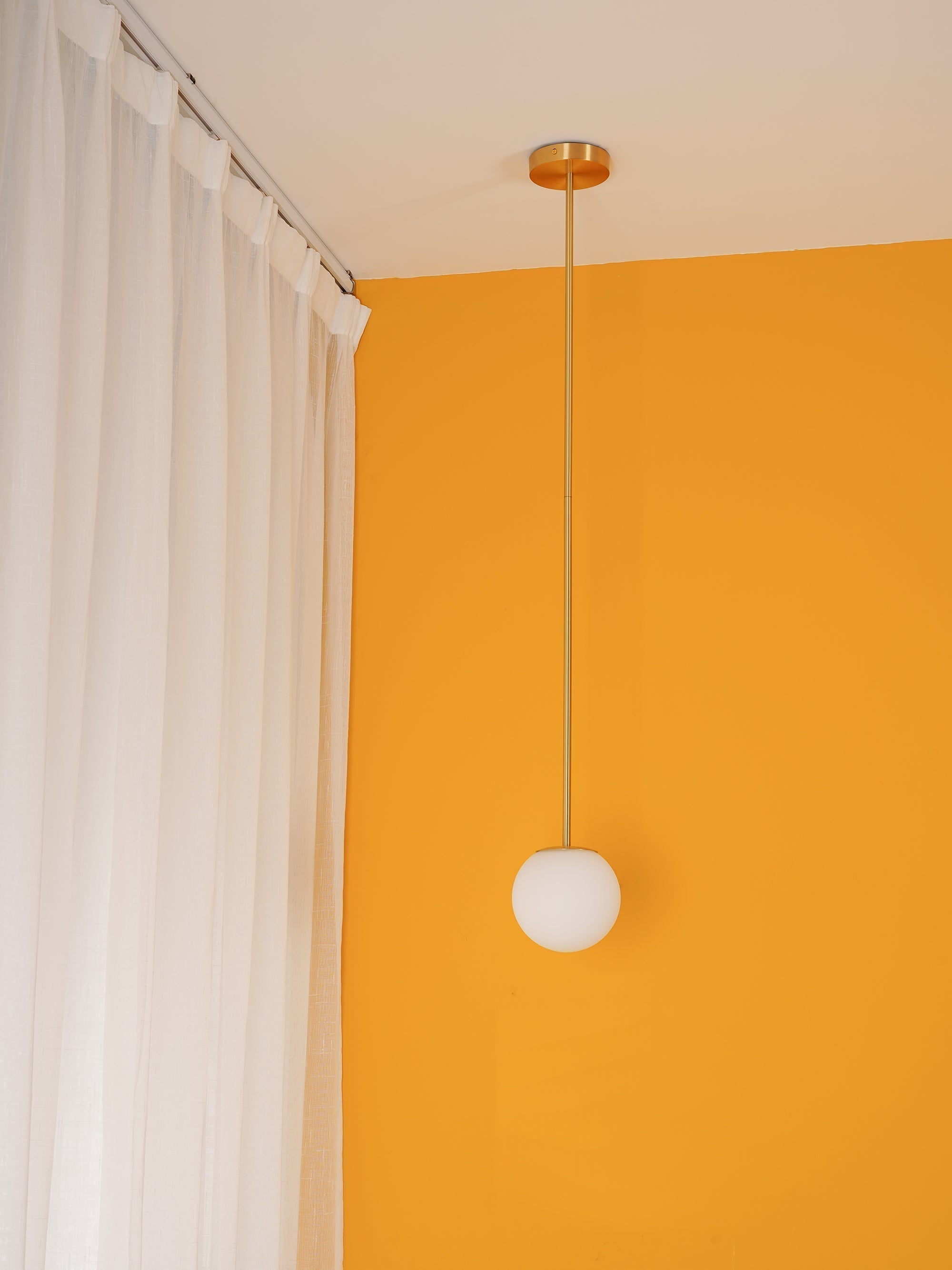 Minimalist Brass Globe Glass Pendant 1-Light