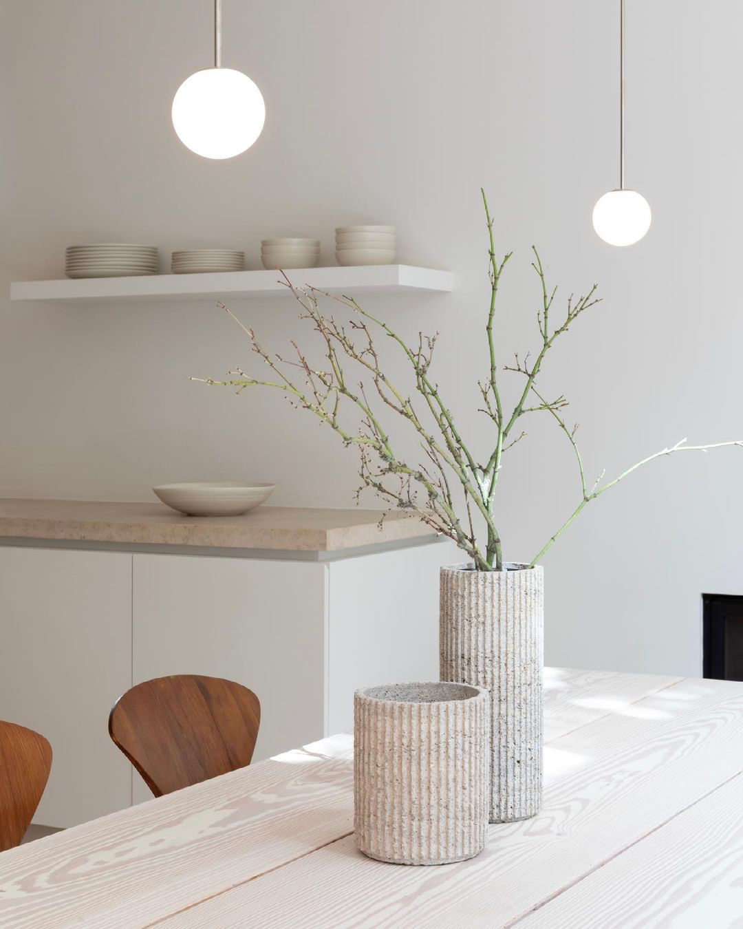 Minimalist Brass Globe Glass Pendant 1-Light