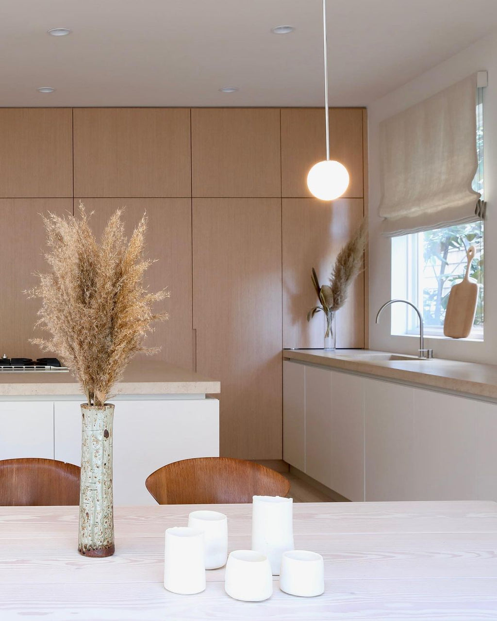 Minimalist Brass Globe Glass Pendant 1-Light