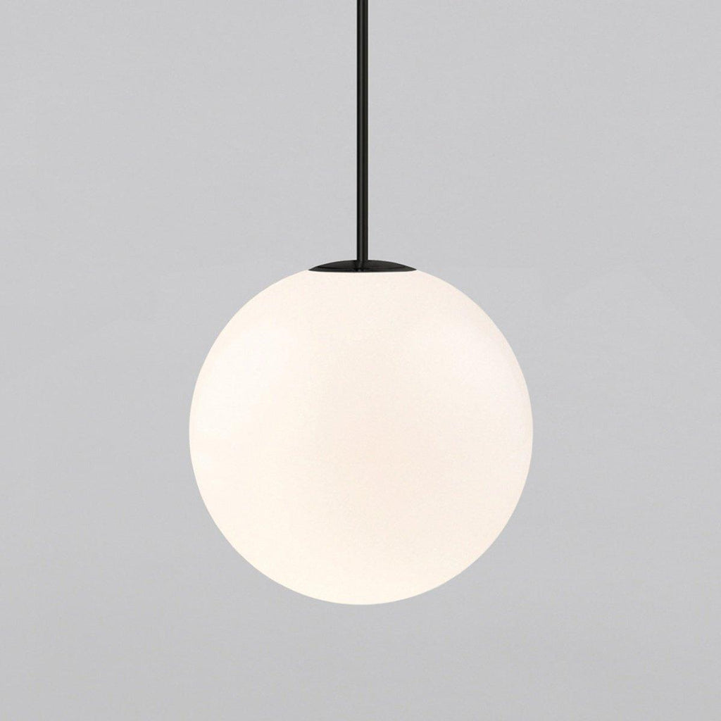 Minimalist Brass Globe Glass Pendant 1-Light