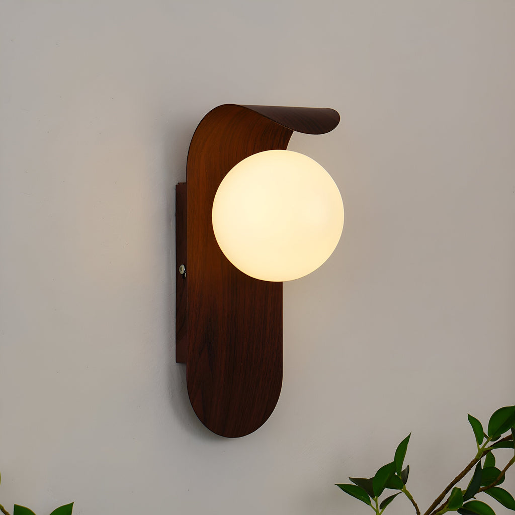 Nordic Wood Globe Wall Sconce LED 1-Light