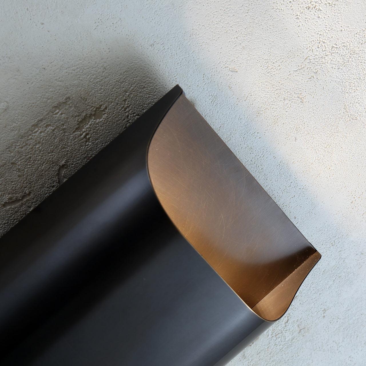 Modern Curved Brass LED Wall Sconce 1-Light