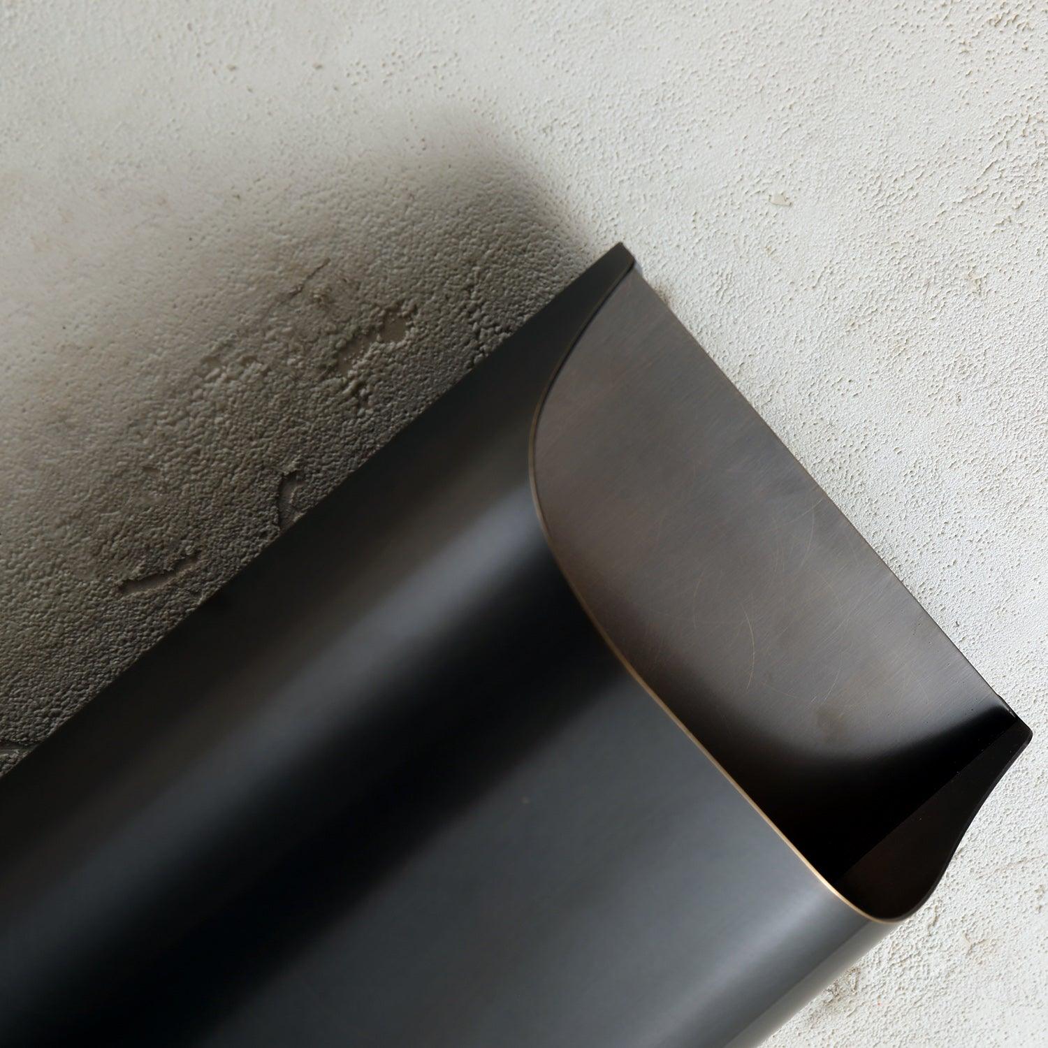 Modern Curved Brass LED Wall Sconce 1-Light