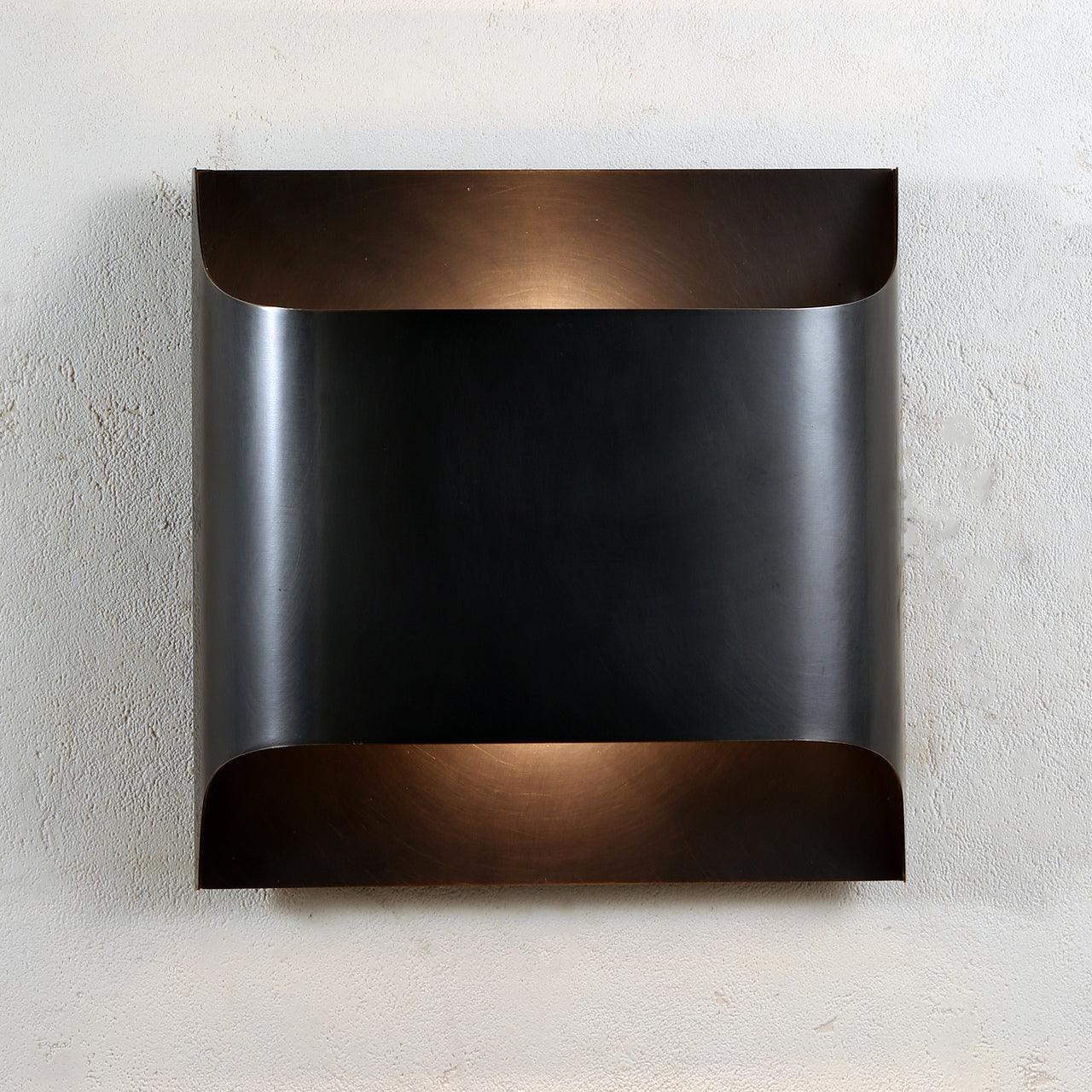 Modern Curved Brass LED Wall Sconce 1-Light