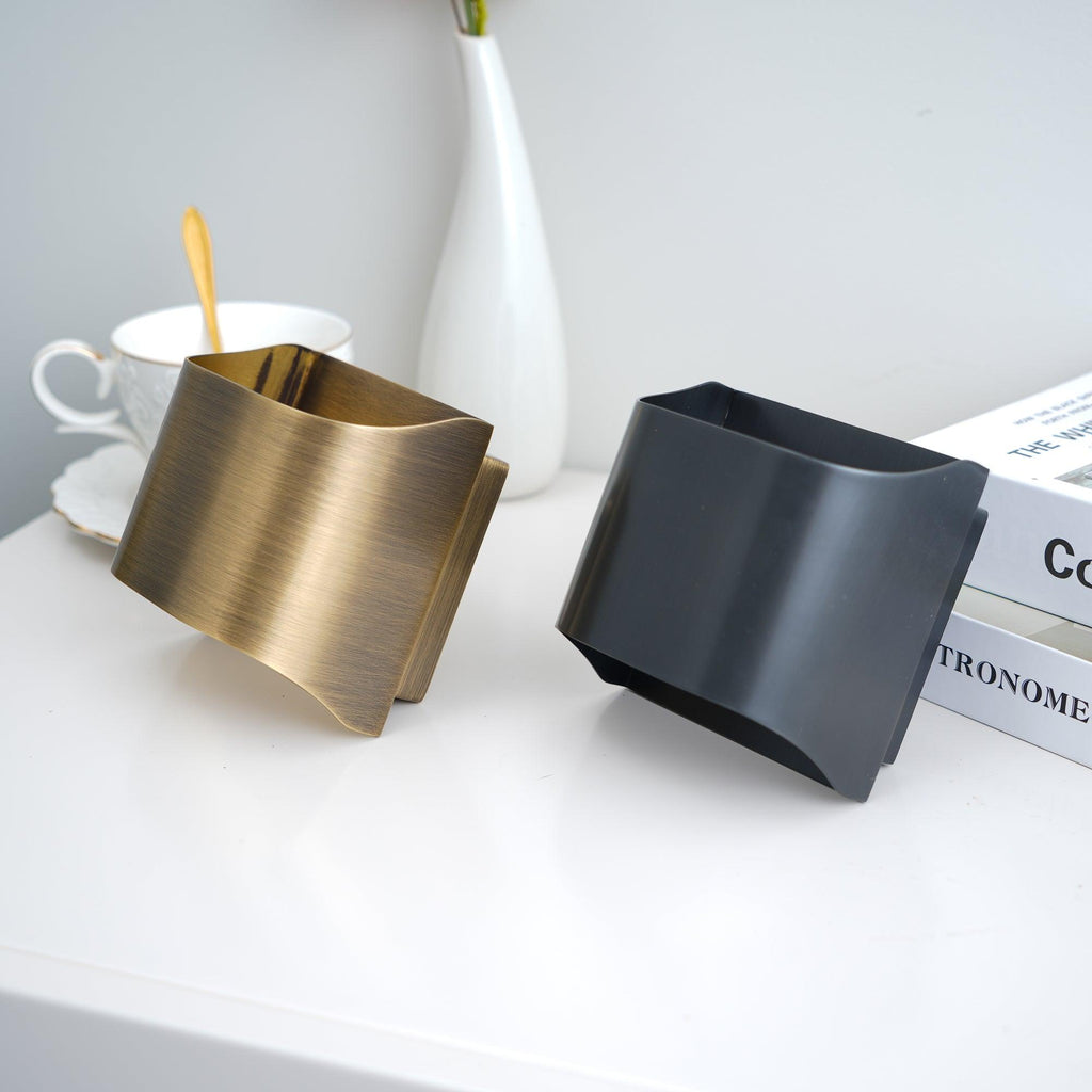 Modern Curved Brass LED Wall Sconce 1-Light