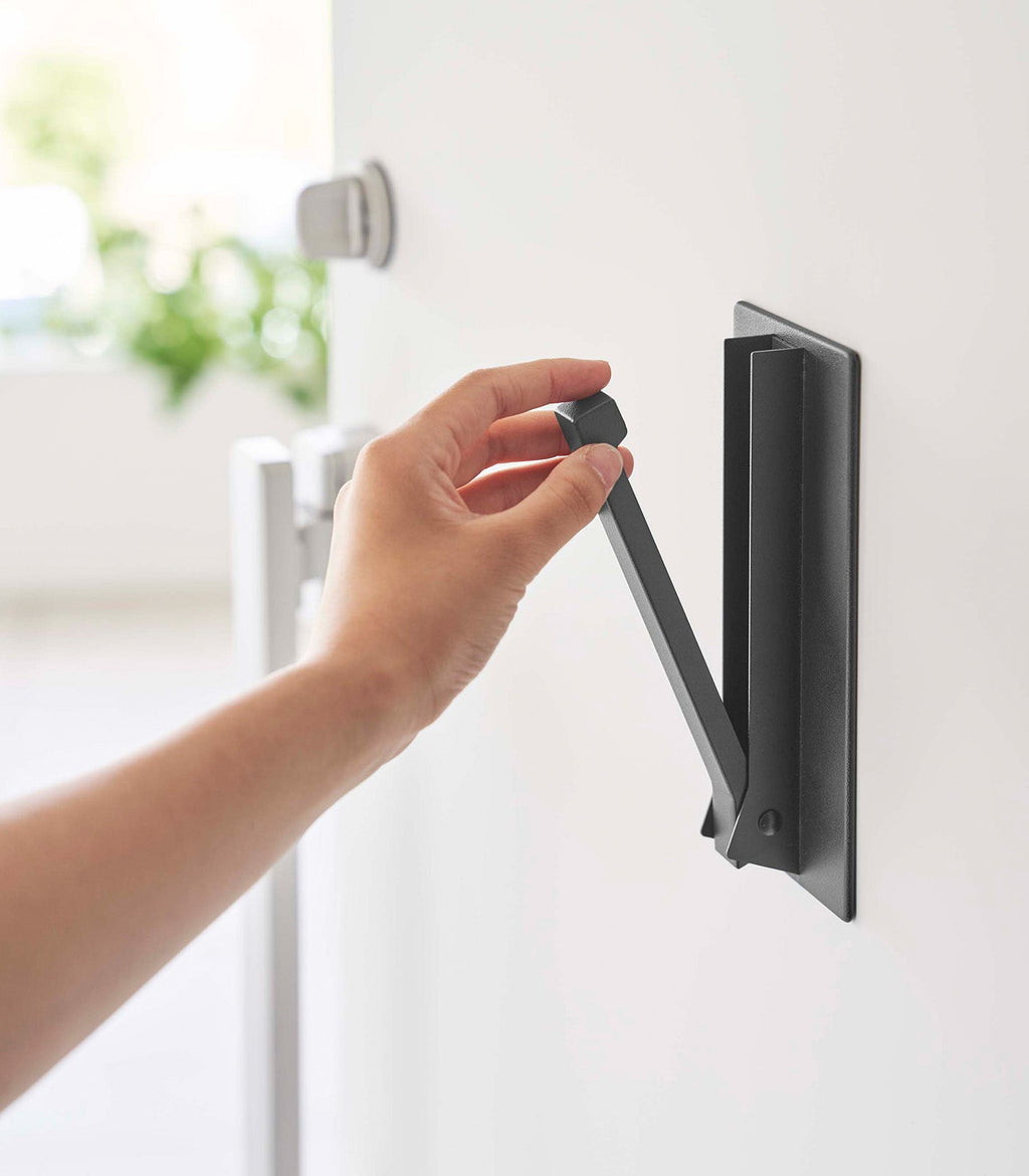 Guili | Magnetic Folding Hook - Steel