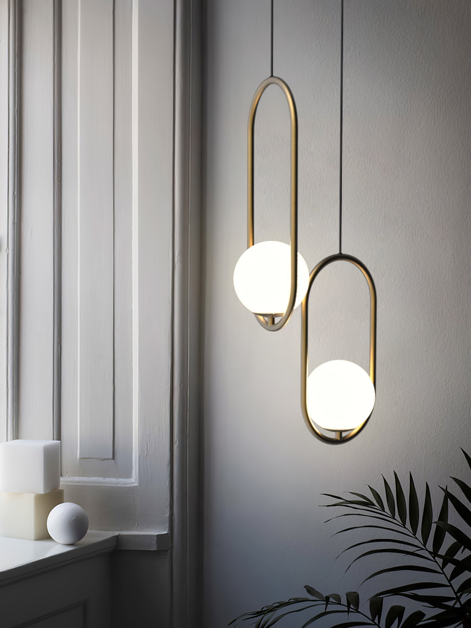 Modern Brass Ring Globe Glass Pendant Light 1-Light