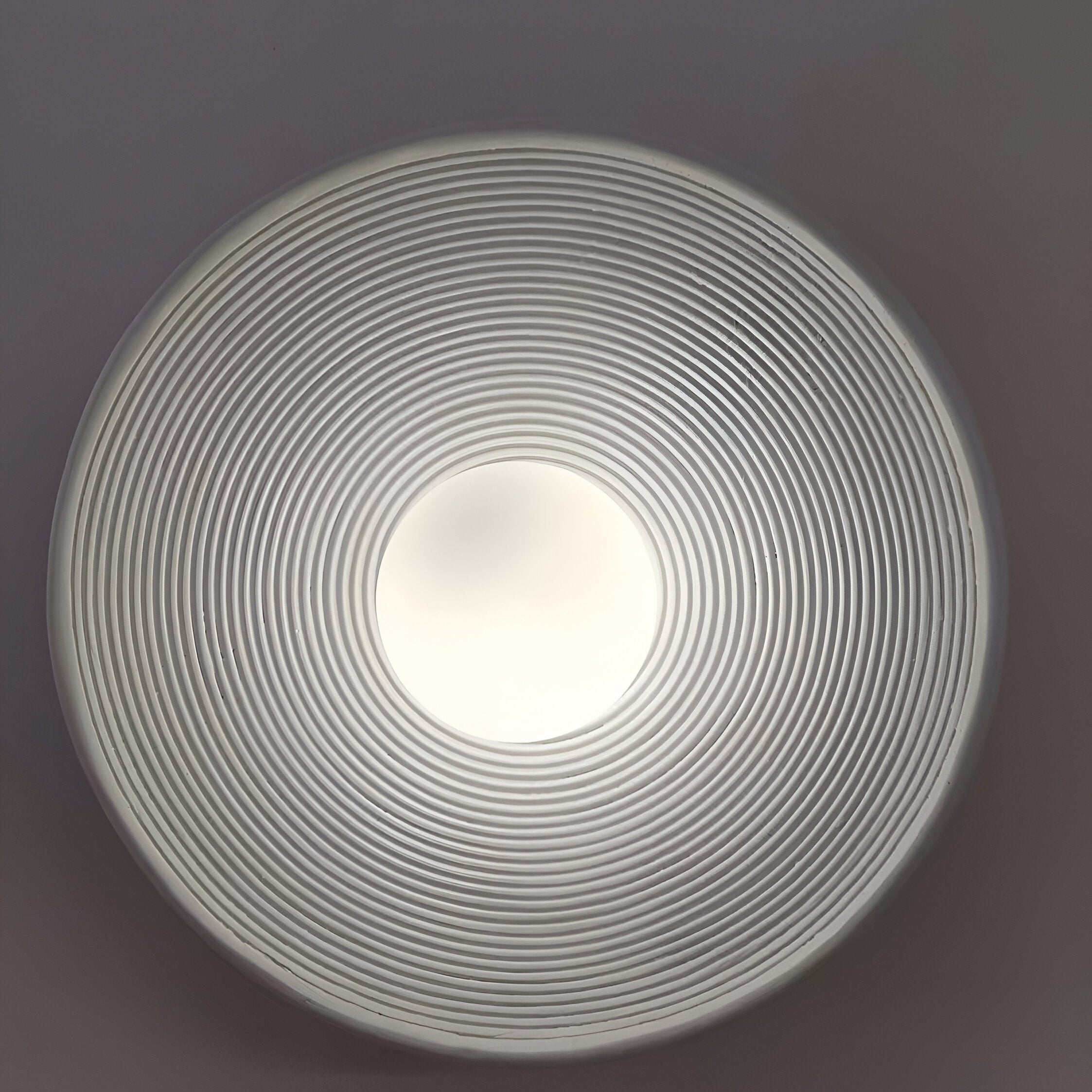 Retro Resin Ceramic-style Round Wall Sconce LED 1-light