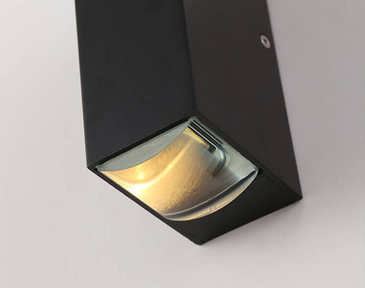 Modern Rectangular LED Outdoor Wall Sconce Light 1-light Ip65