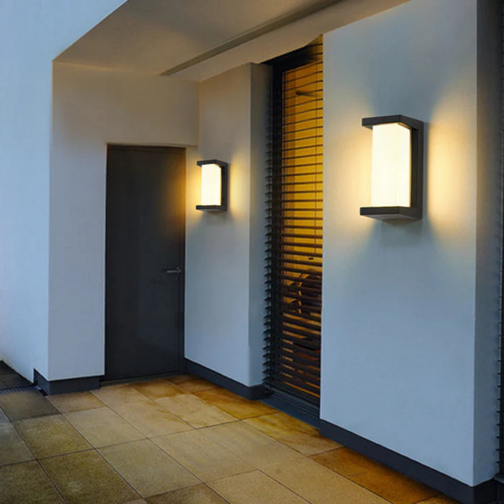 Outdoor Motion Sensor Wall Lamp – Energy-Efficient LED Exterior Wall Light for Gardens and Entrances