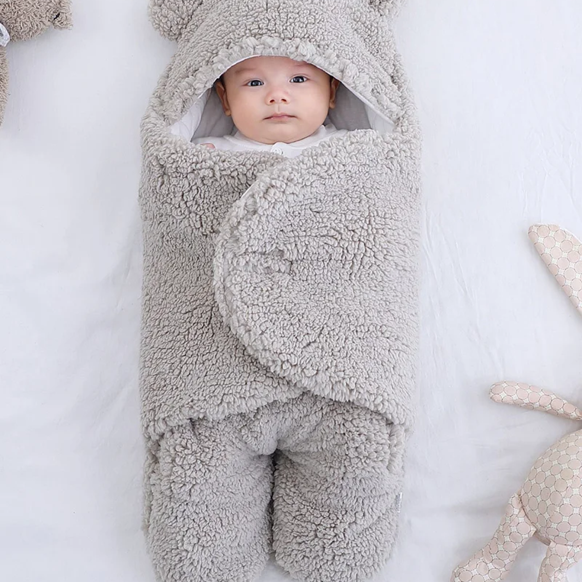 Guili | CuddleCloud | Winter Warmth for Your Baby - Baby Swaddle Wrap in 7 Colors
