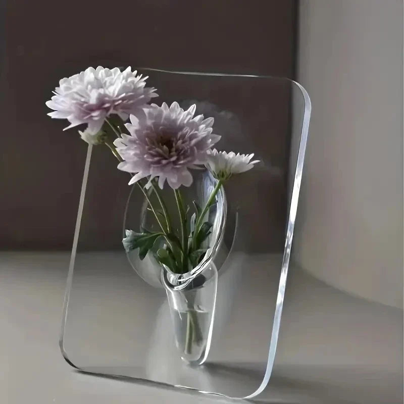 Guili | Crystal Flow Built-In Tube Vase