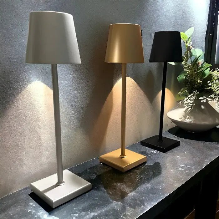 Modern Scandinavian Aluminum LED Table Lamp 1-Light