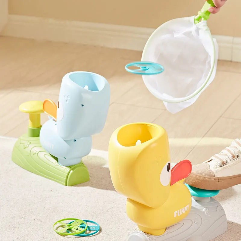 Guili | SkyCatchers | Magical outdoor play fun - Flying disc game