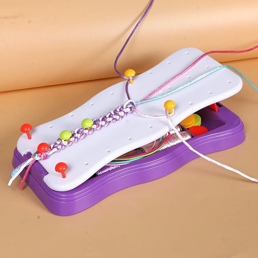 Guili | CreatieKraal | Creating beautiful memories together - DIY braid set for jewelry