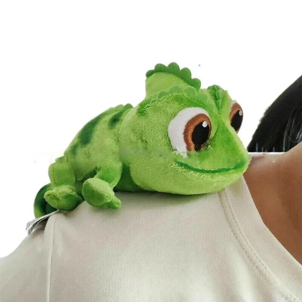 Guili | ChameoCuddle | Cuddle friend for your Shoulder - Green Chameleon Plush Animal Pillow for Home or Office