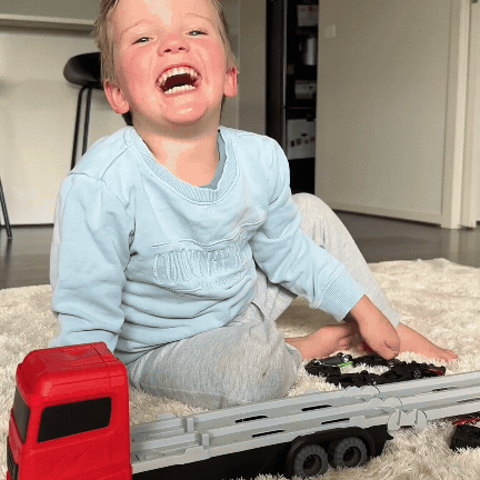 Guili | Transport Truck Toy | Exciting - Race Track and Die-Cast Set