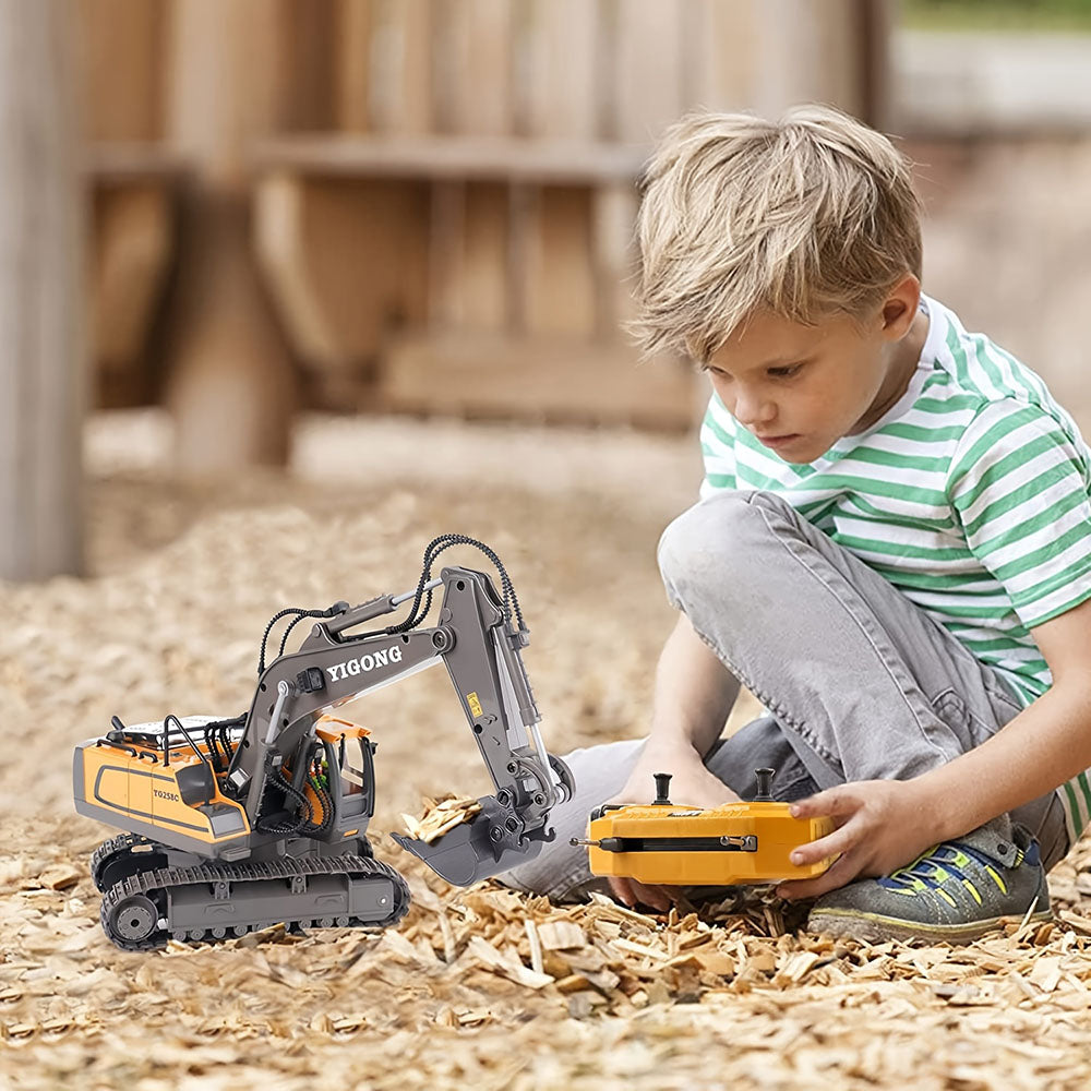 Guili | RC Truck | Adventurous - Rotation and Excavation in one Toy Vehicle