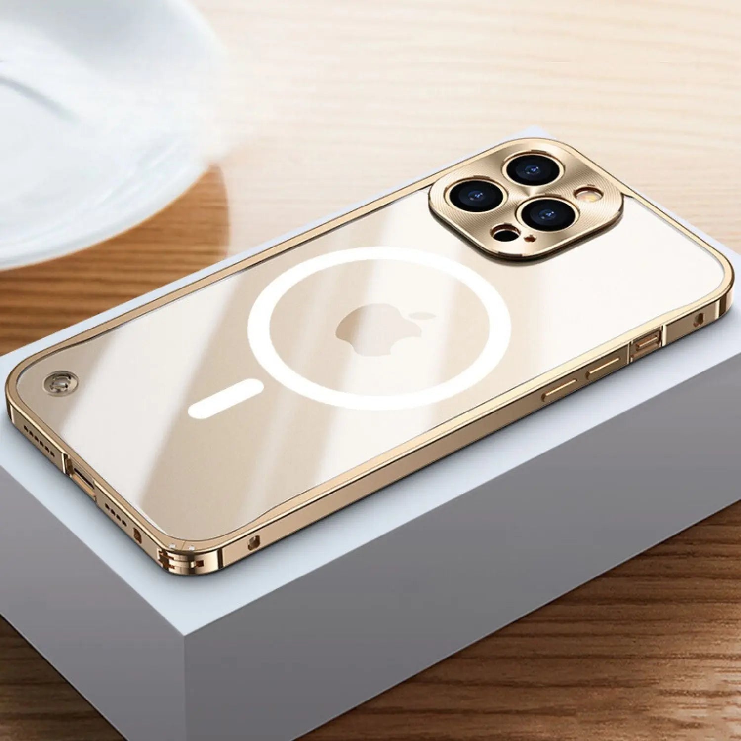 Guili | Metal Luxury MagSafe Case for iPhone Pro Max - Slim and Stylish Design with Maximum Protection