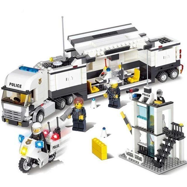 Guili | SeaBlock Master | Build your own maritime world - Police Station