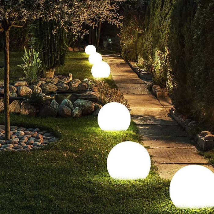 Modern PE Globe Outdoor Garden Light LED Rechargeable