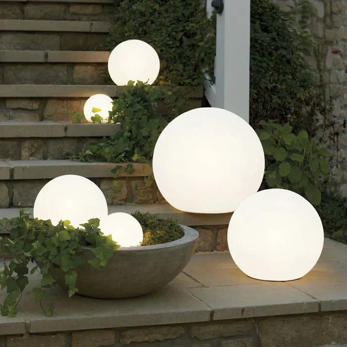 Modern PE Globe Outdoor Garden Light LED Rechargeable